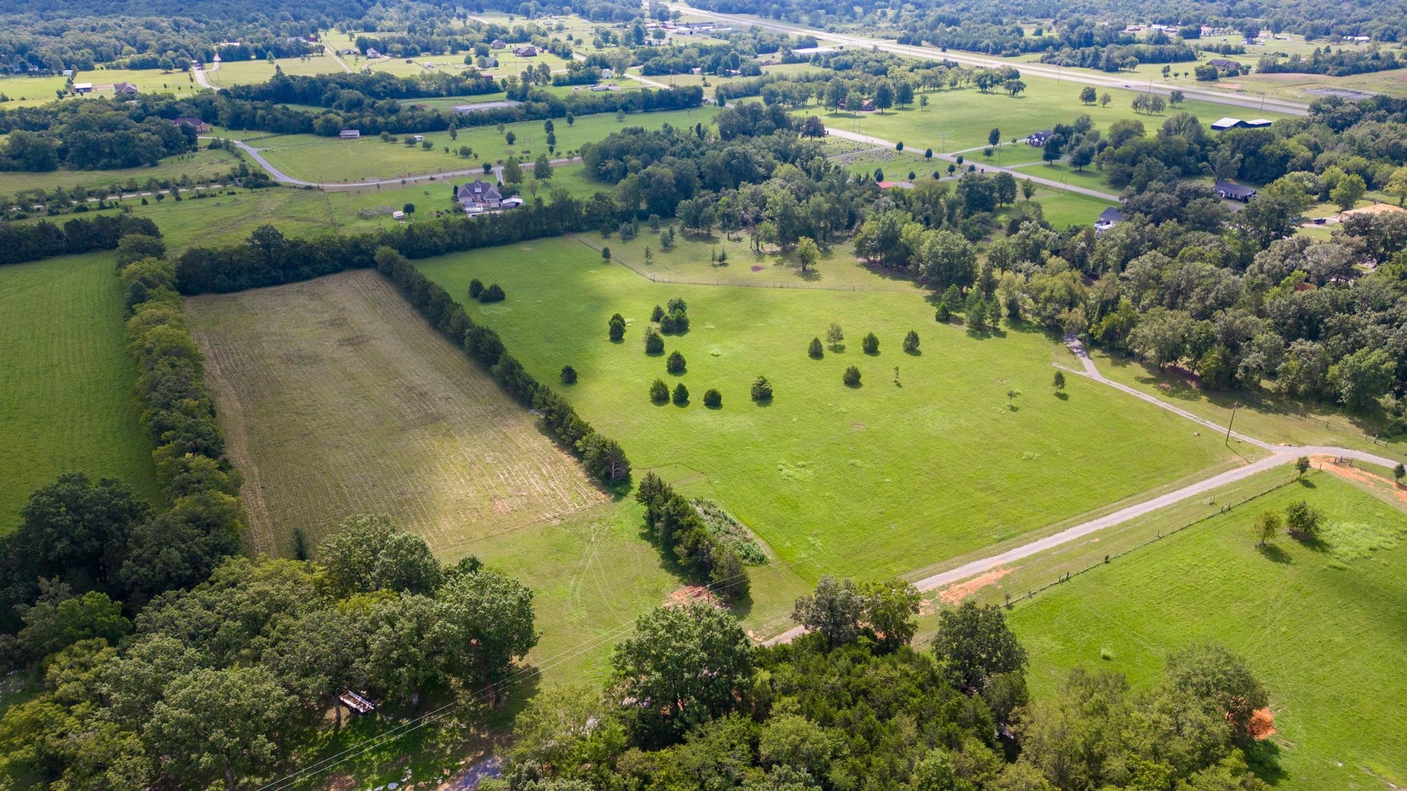 4889 Woodbury Pike