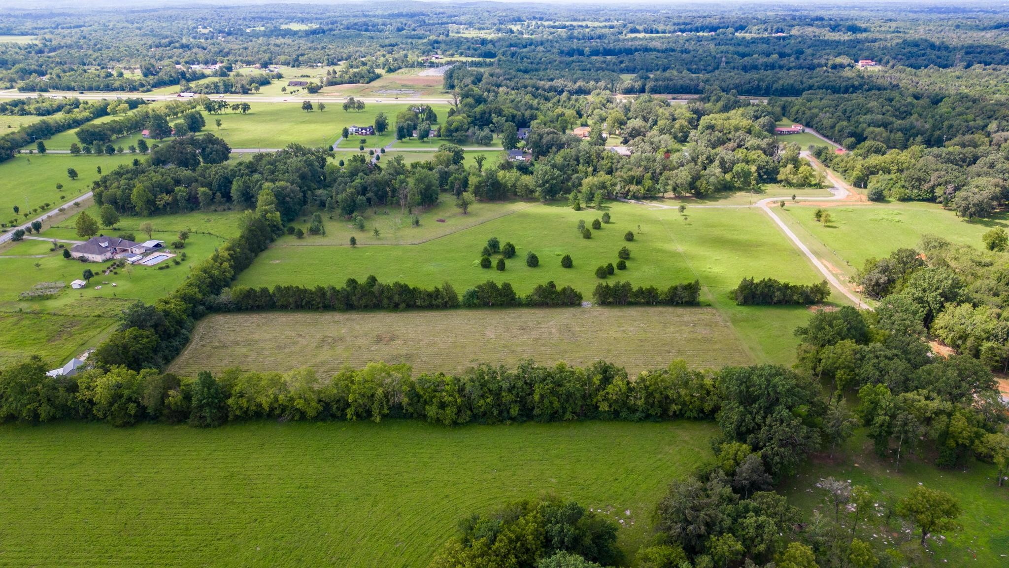 4889 Woodbury Pike