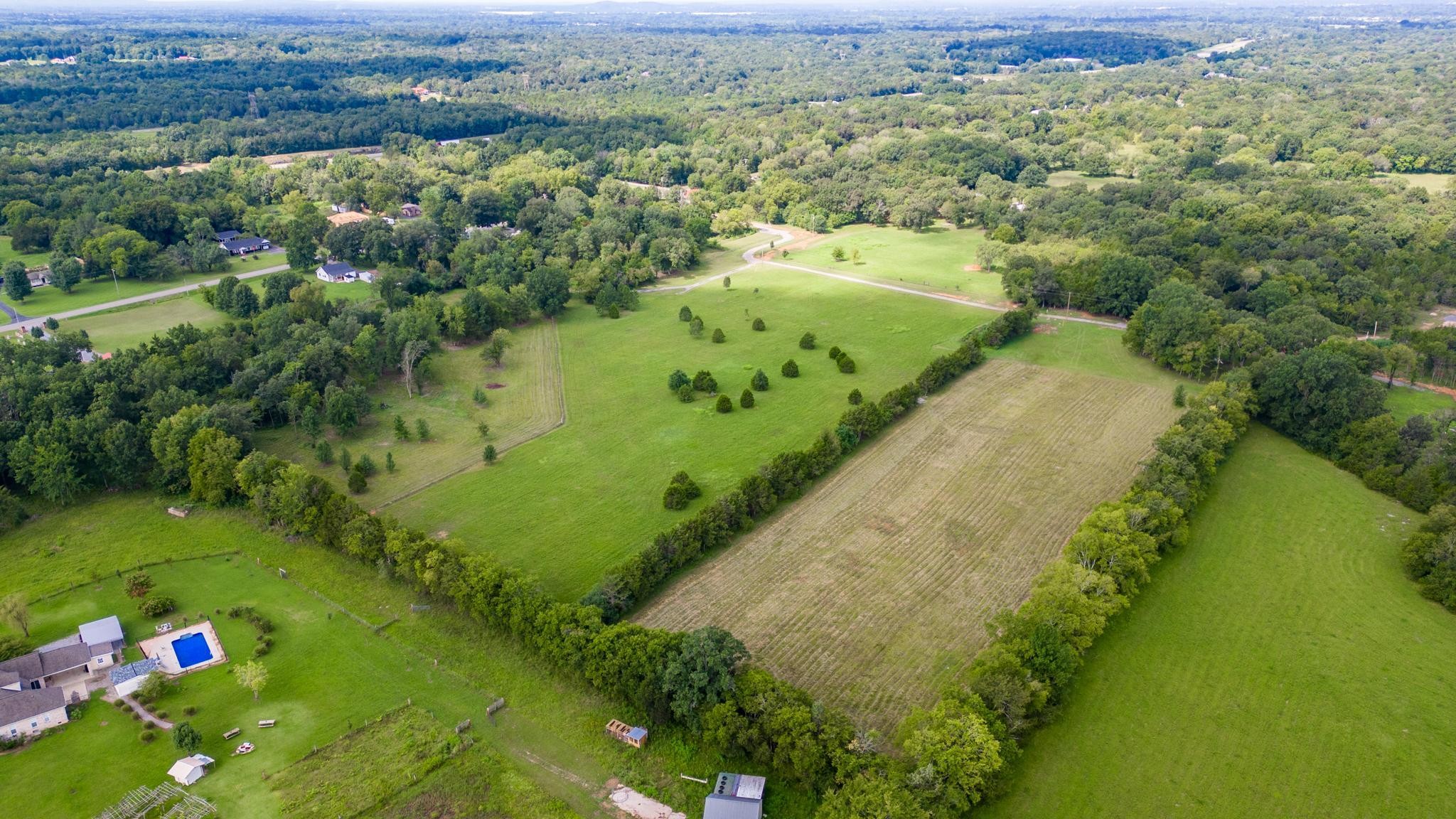 4889 Woodbury Pike