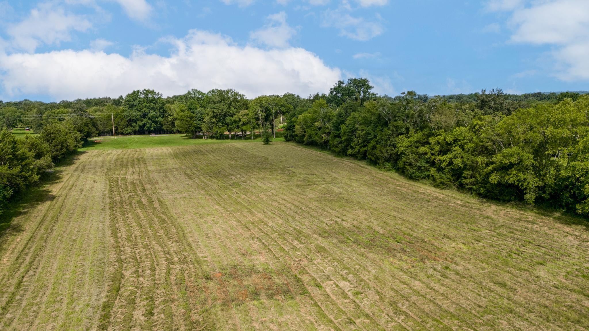 4889 Woodbury Pike