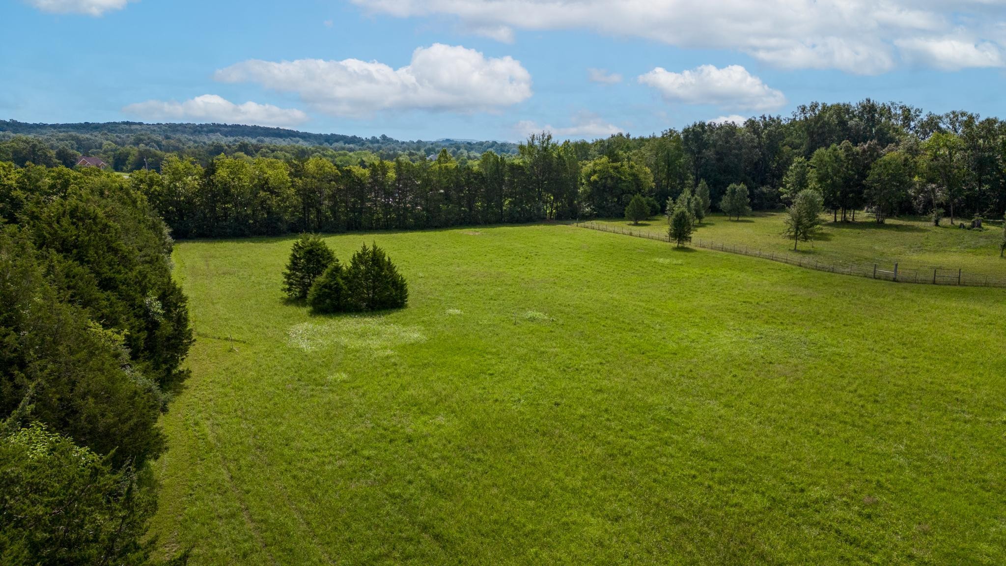 4889 Woodbury Pike