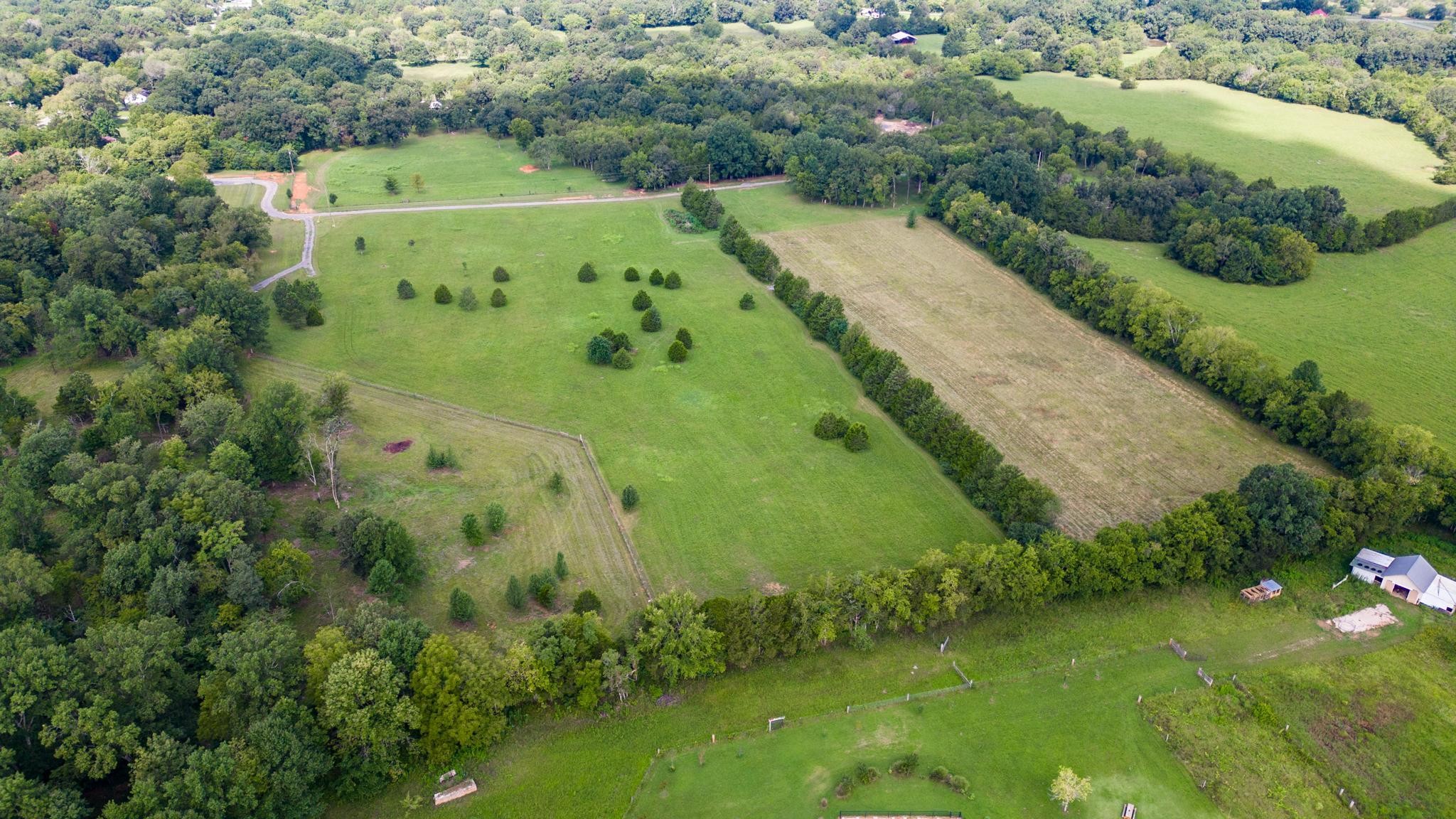 4889 Woodbury Pike