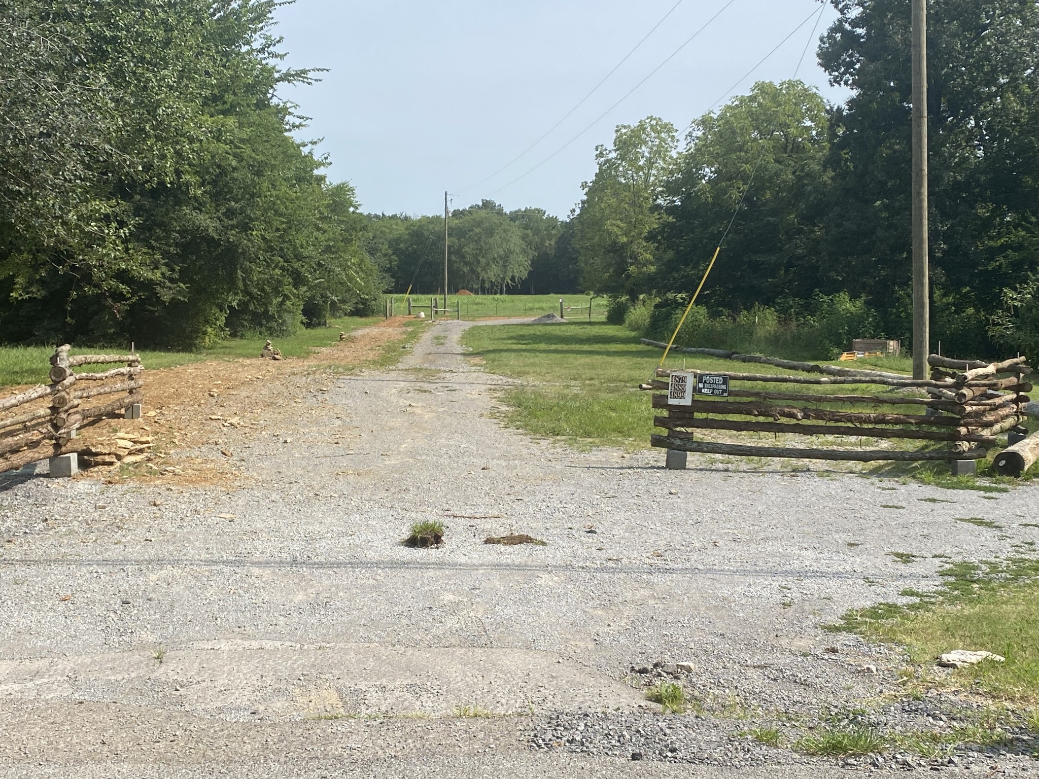 4889 Woodbury Pike