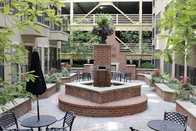 1803 Broadway Unit: 219