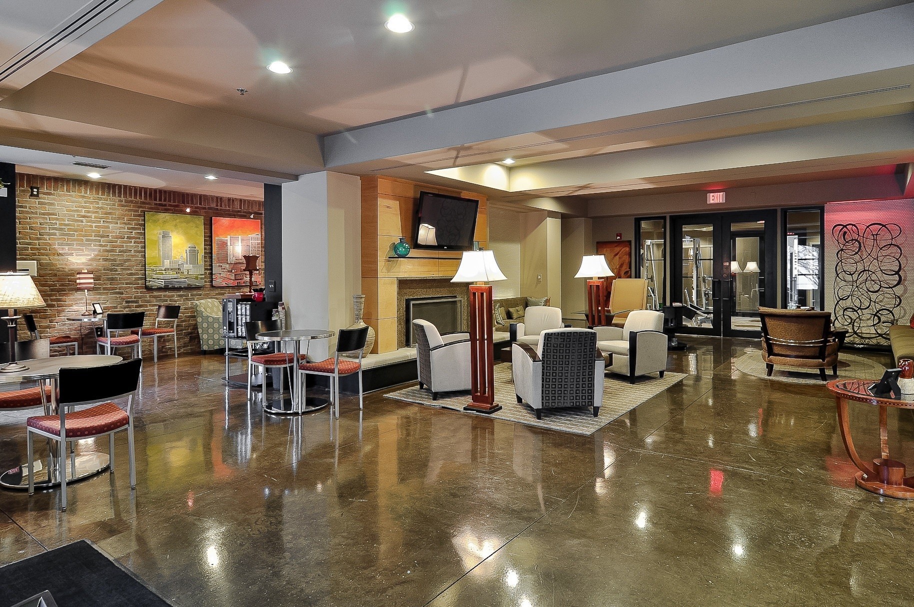 1803 Broadway Unit: 219