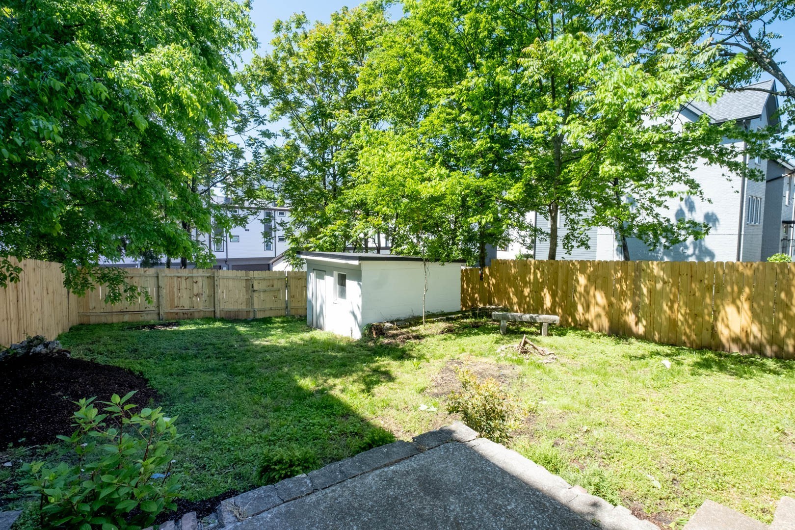1103 Argyle Ave