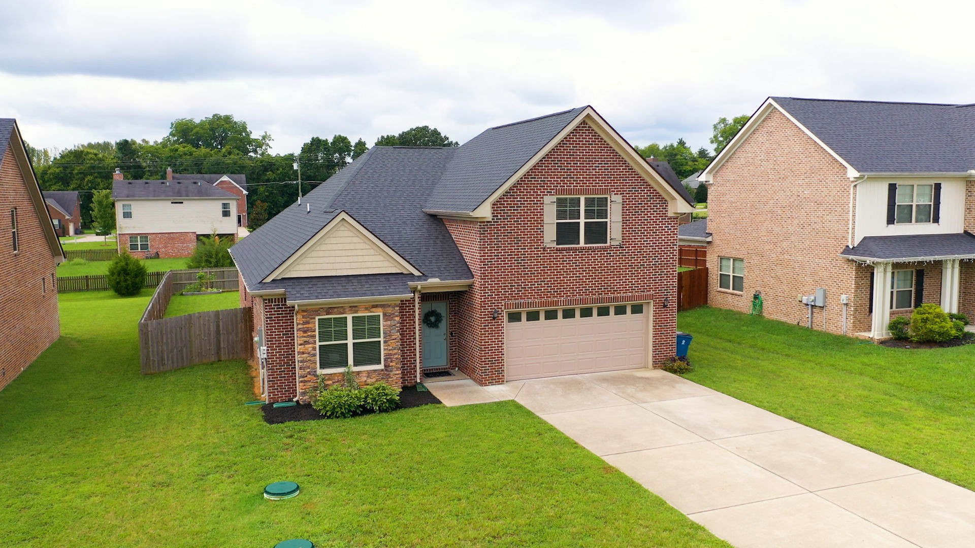 1019 Selous Dr