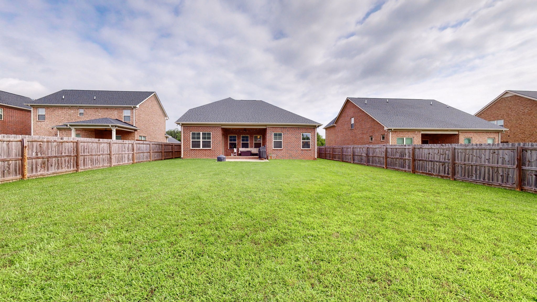 1019 Selous Dr