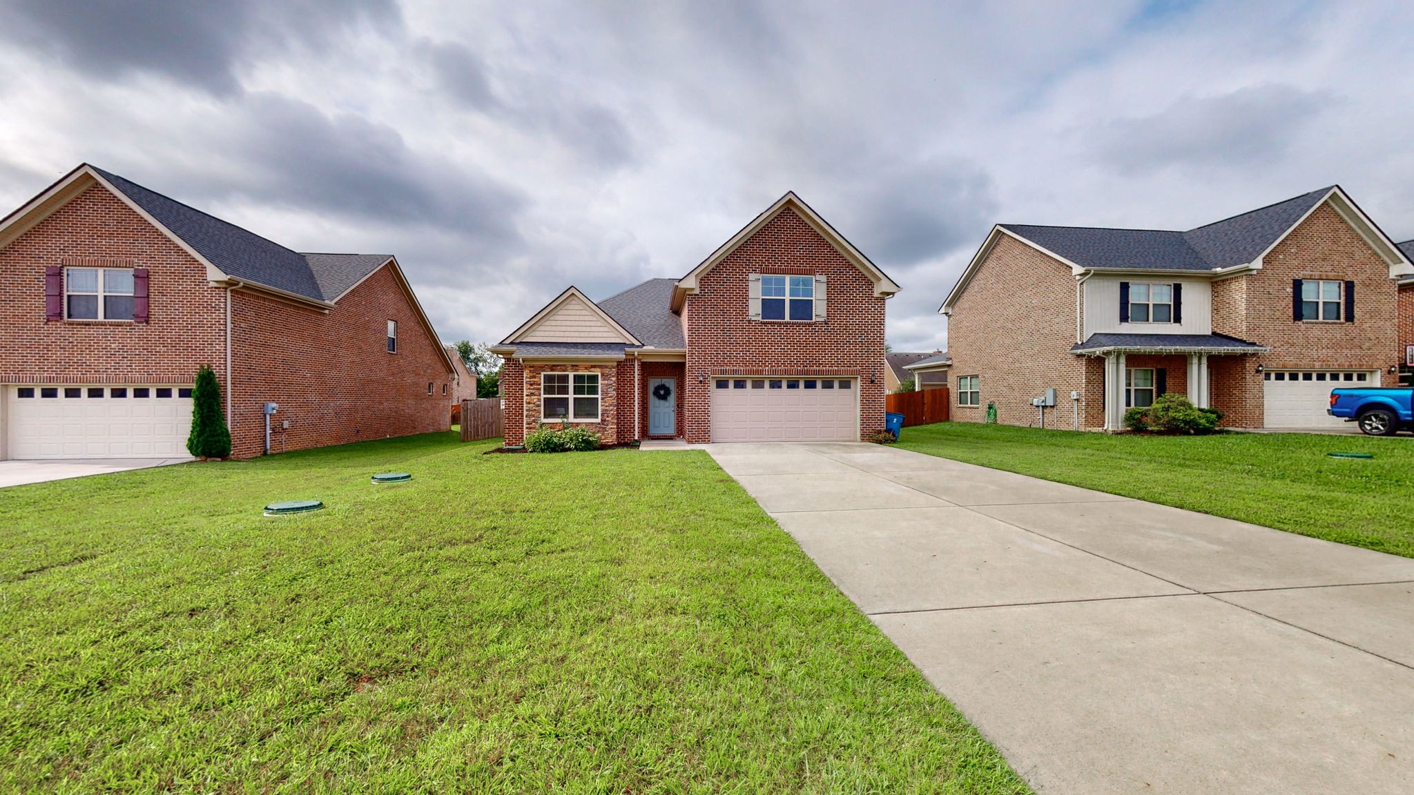 1019 Selous Dr