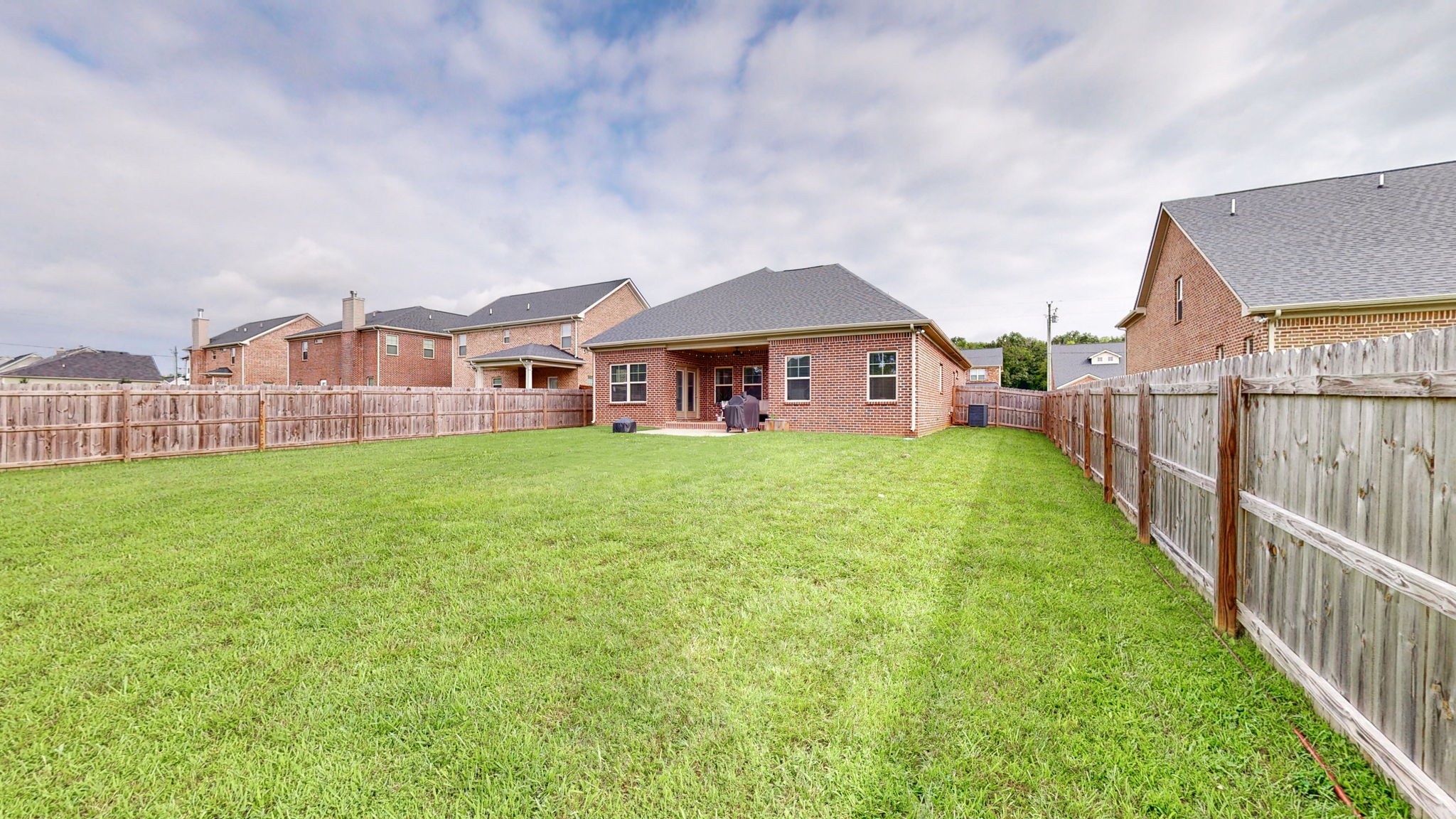 1019 Selous Dr