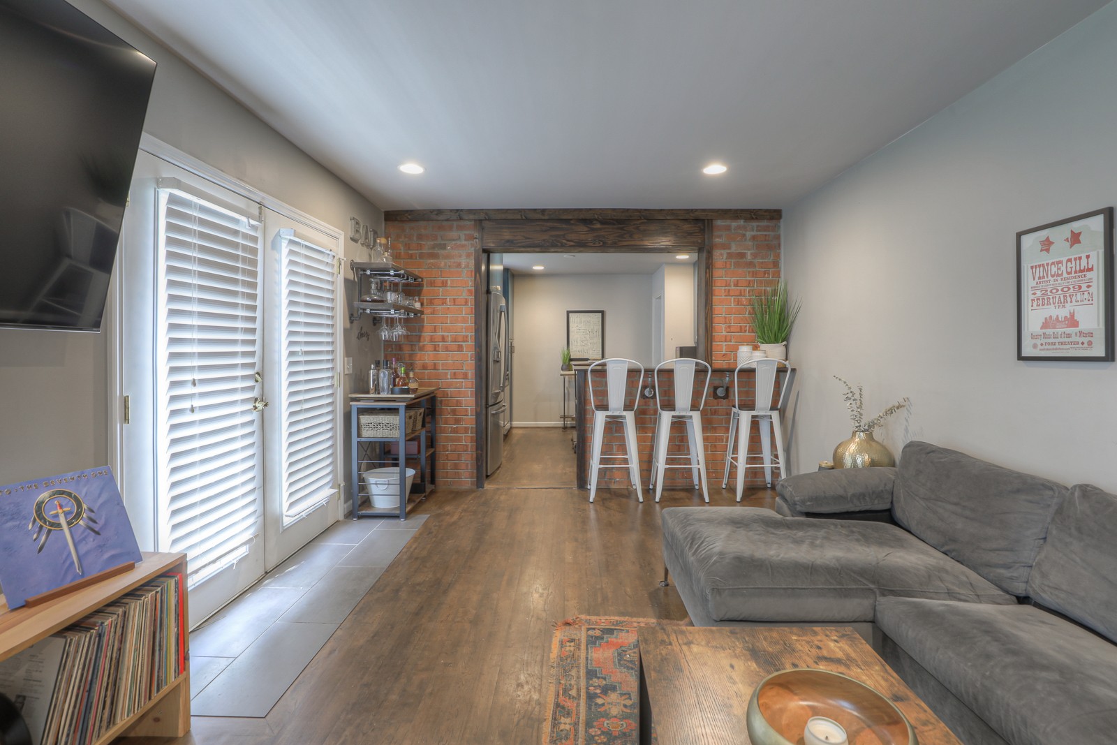 1714B Villa Pl