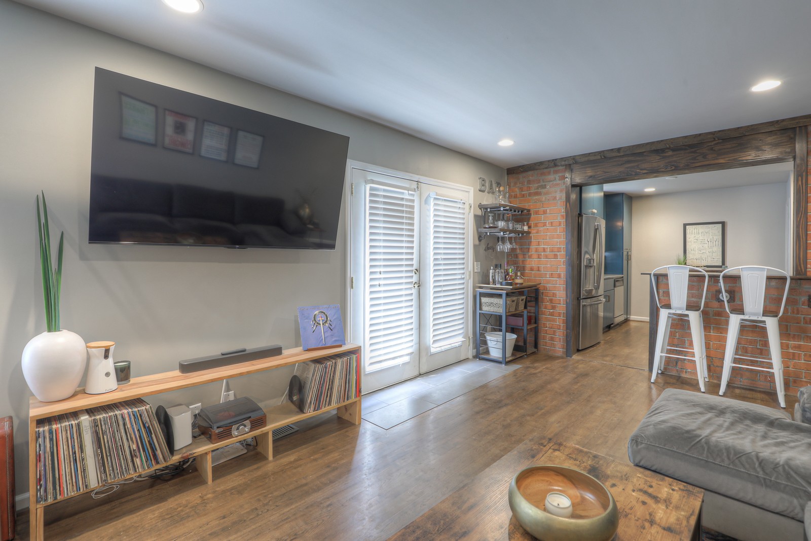 1714B Villa Pl