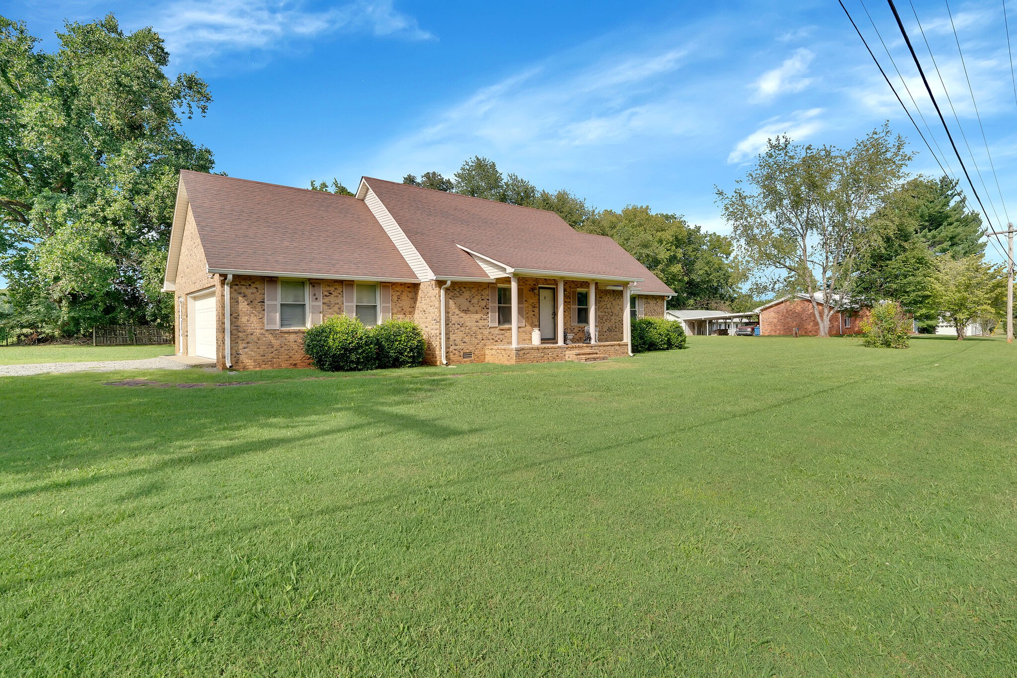 112 Juniper Dr