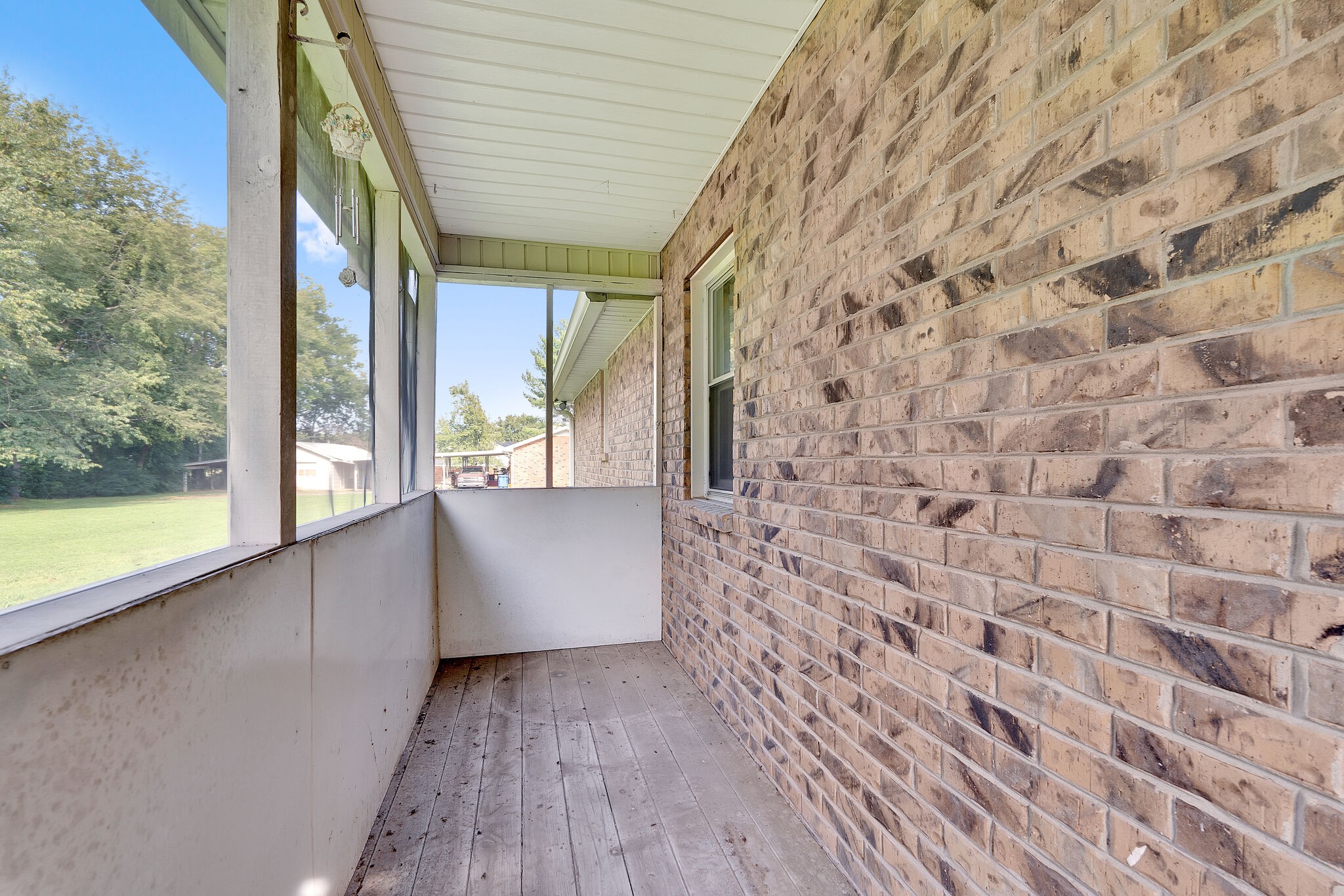 112 Juniper Dr