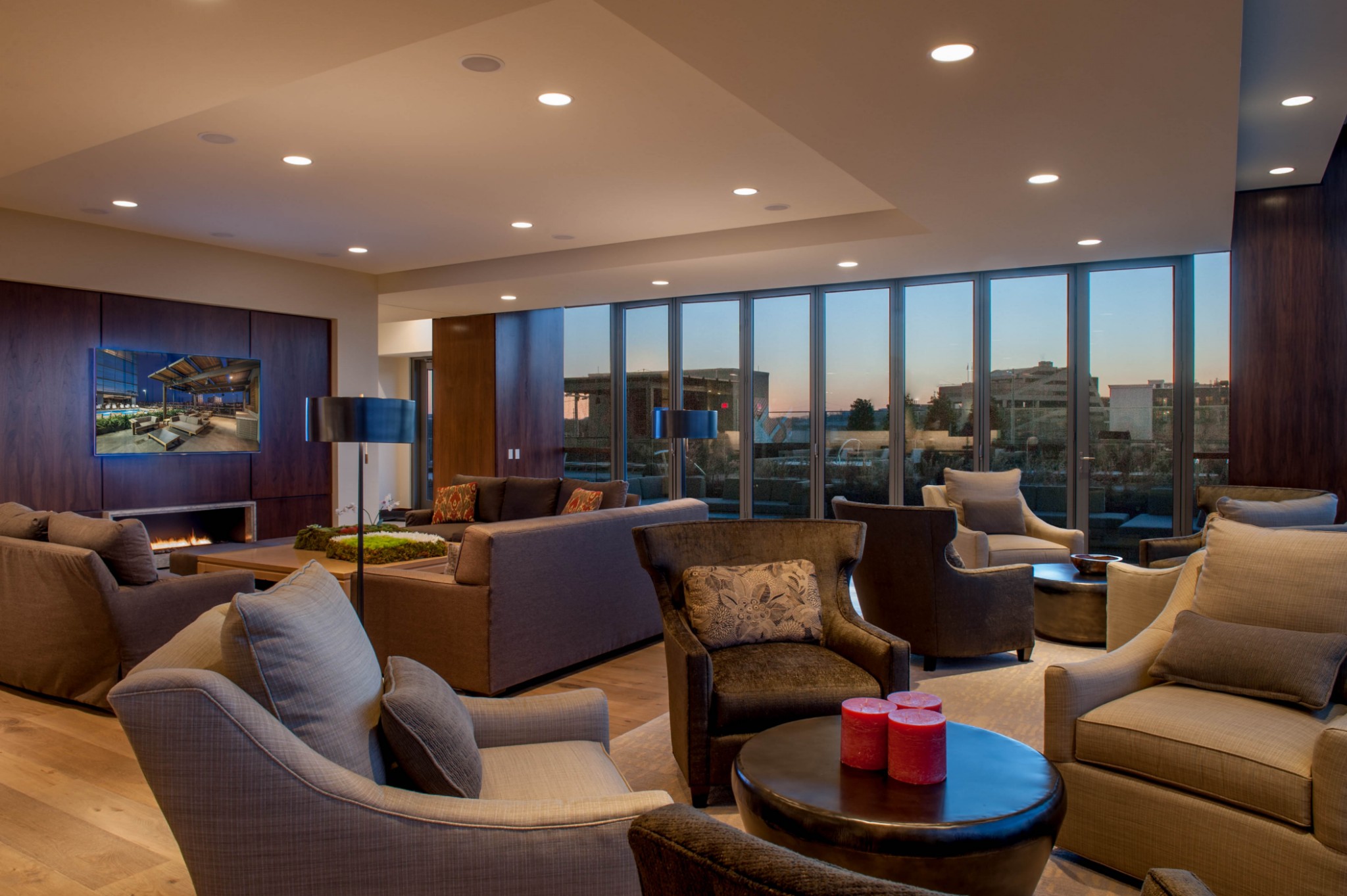 1212 Laurel St Unit: 1406