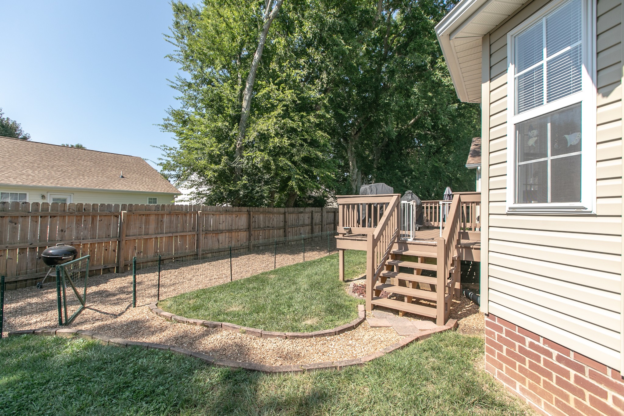 2825 Waywood Dr
