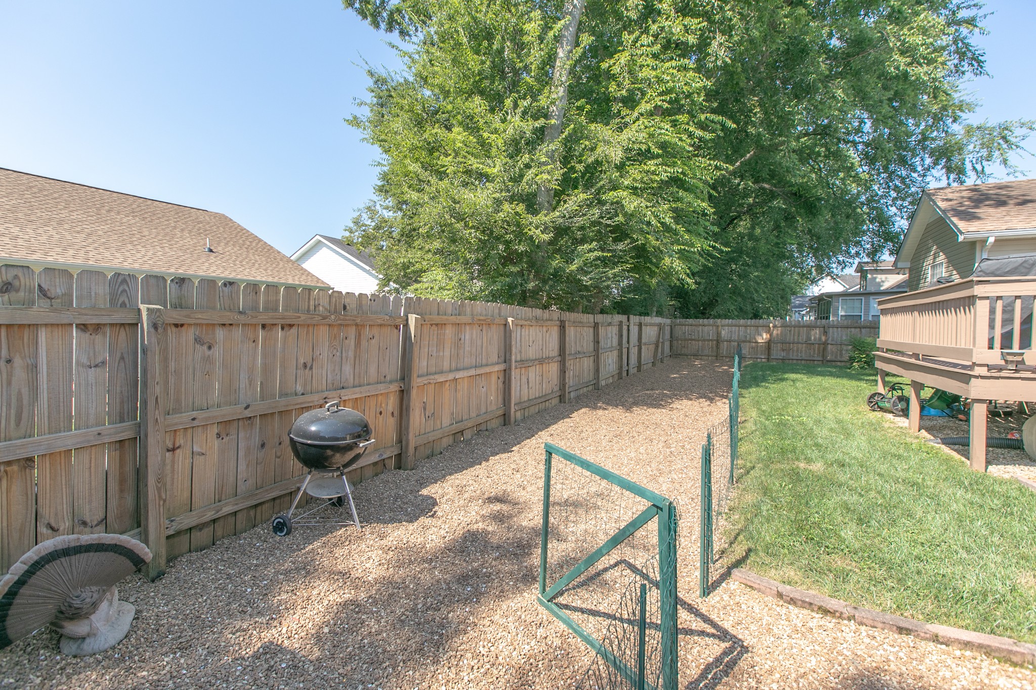 2825 Waywood Dr