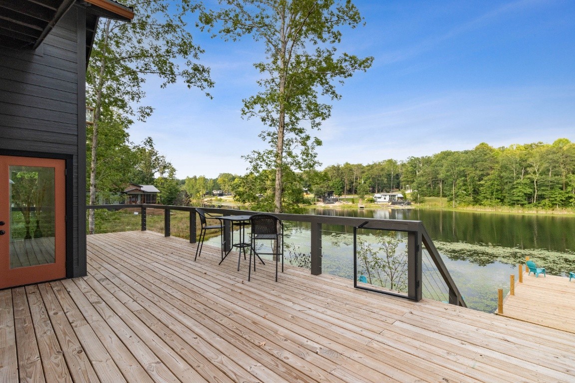 197 Hemlock Cove