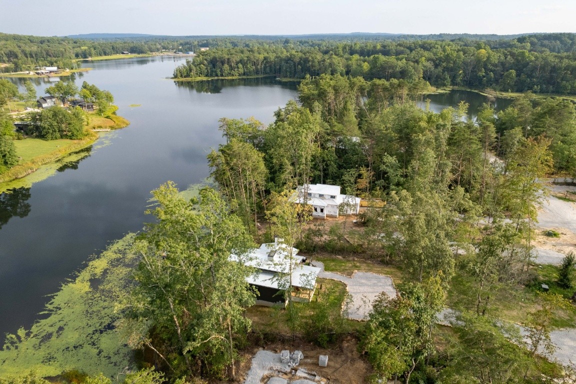 197 Hemlock Cove