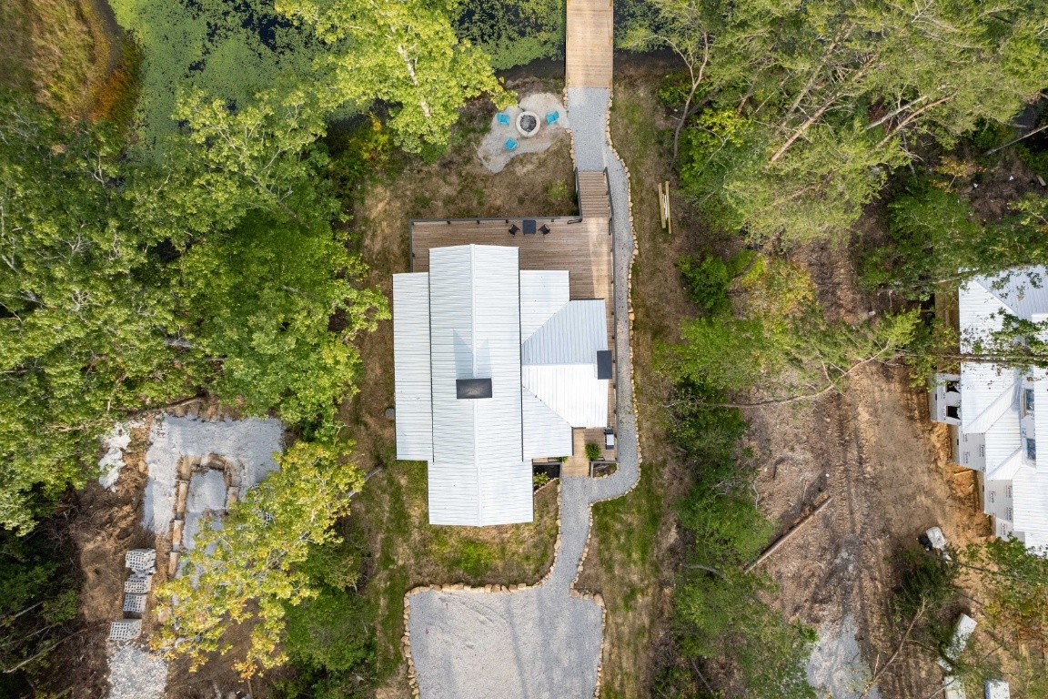 197 Hemlock Cove