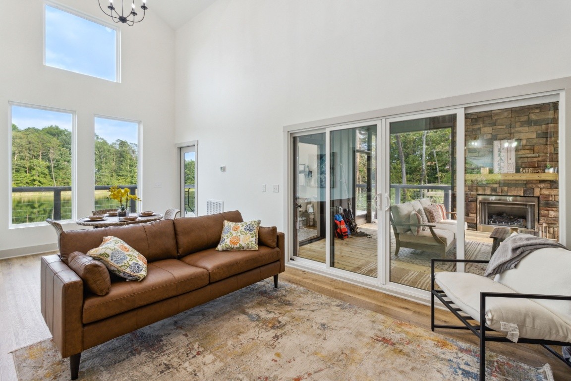 197 Hemlock Cove
