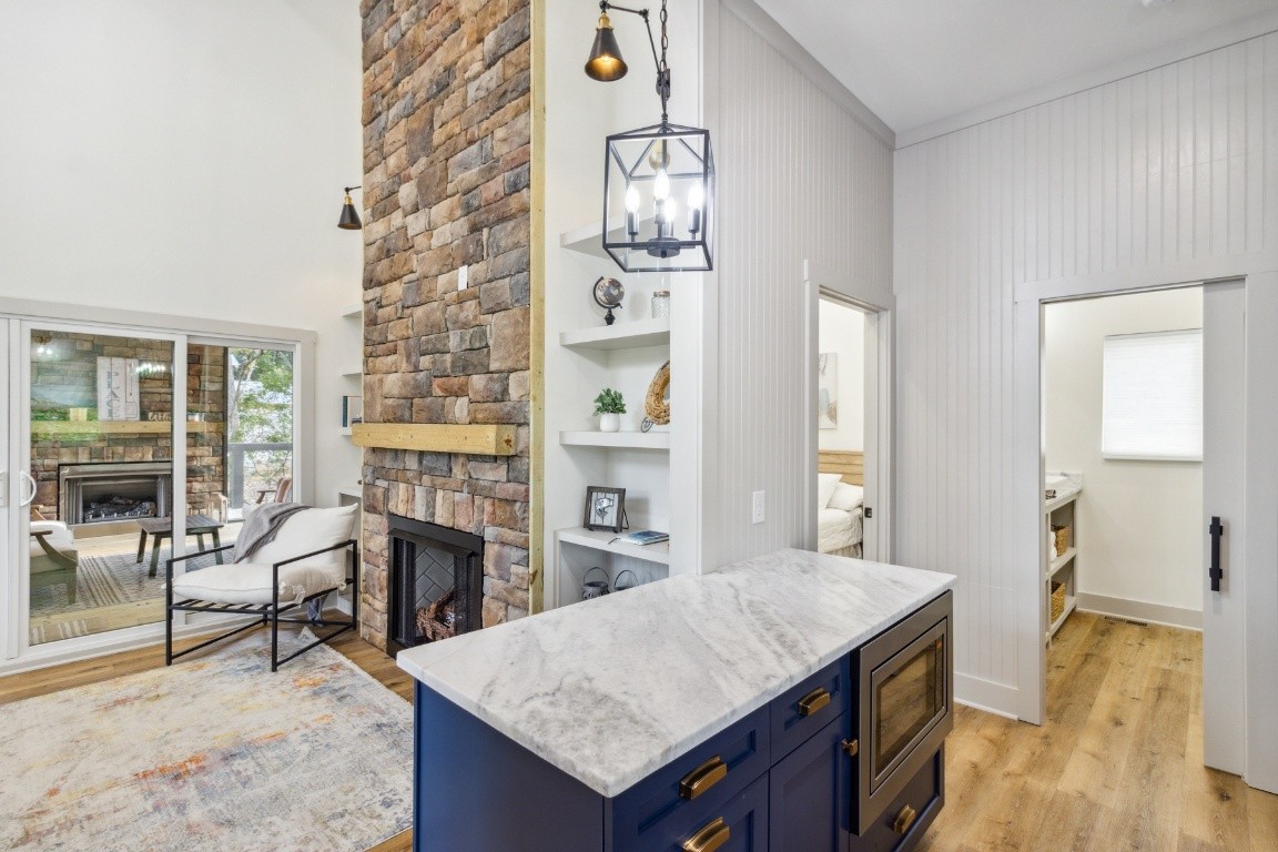 197 Hemlock Cove
