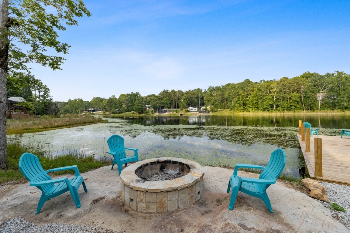197 Hemlock Cove