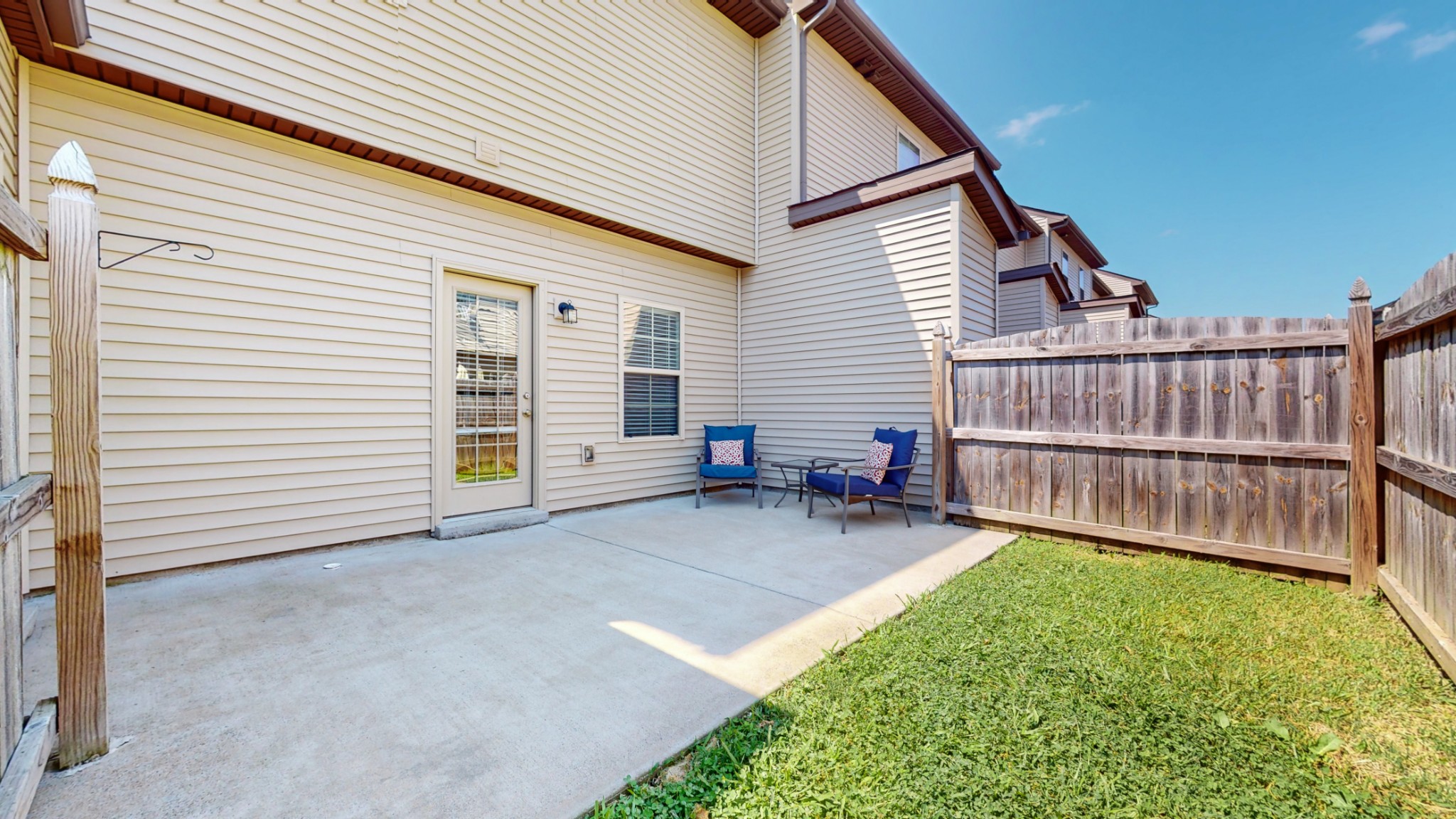 5318 Dan Post Way