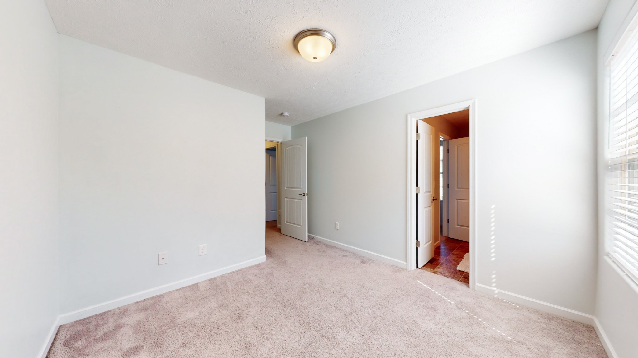 5318 Dan Post Way