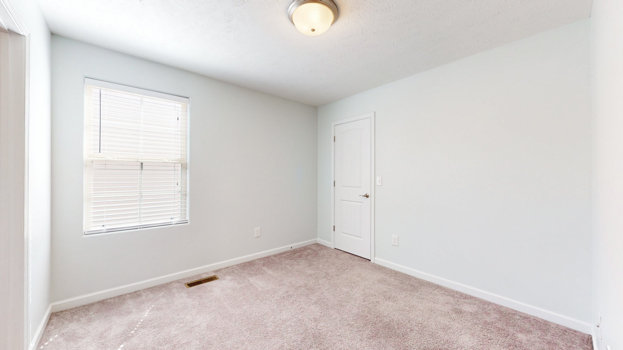 5318 Dan Post Way