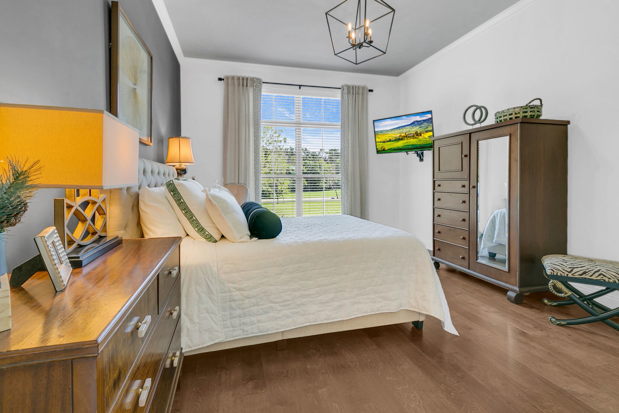 2109 Irby Ln