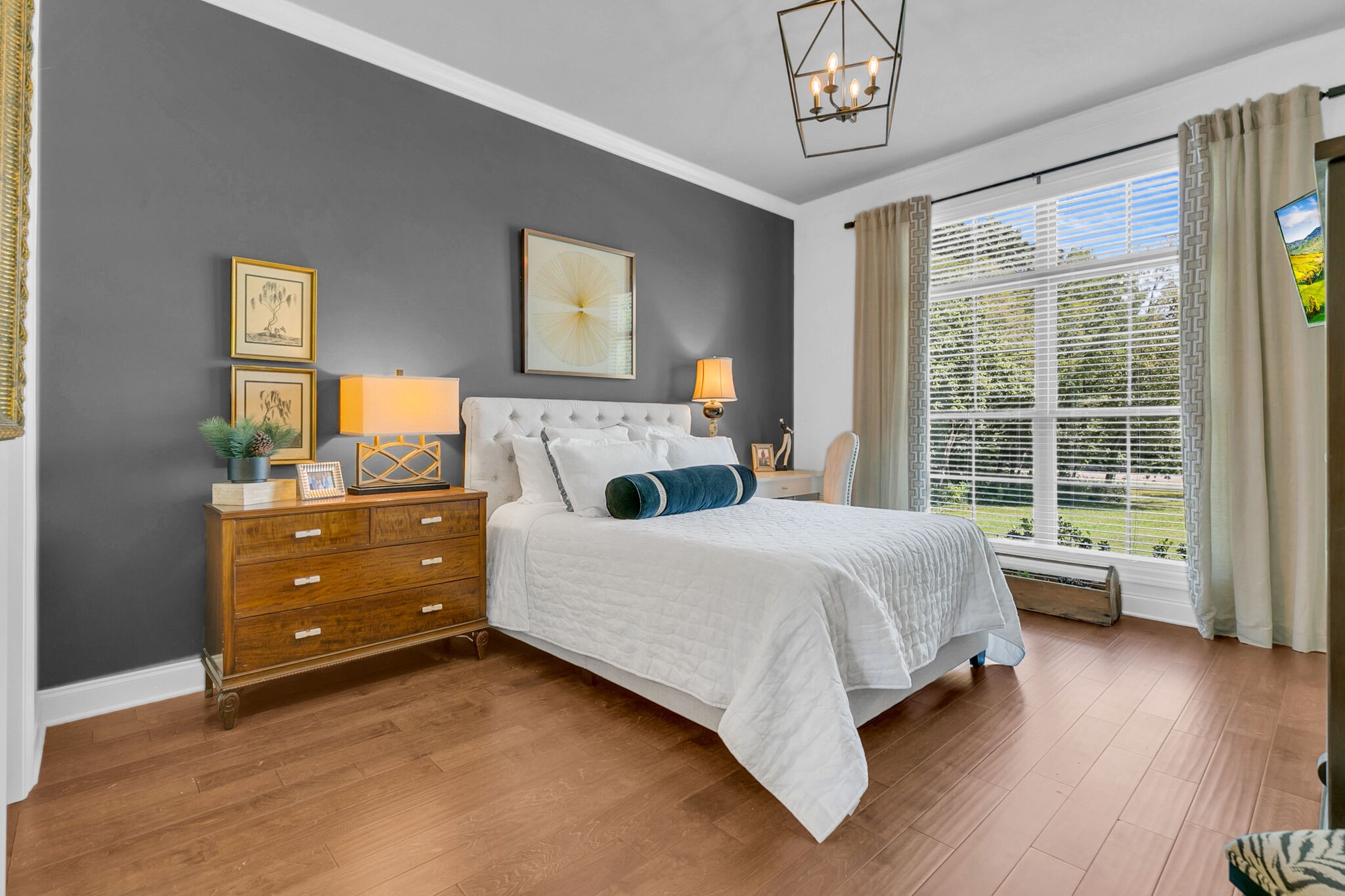 2109 Irby Ln
