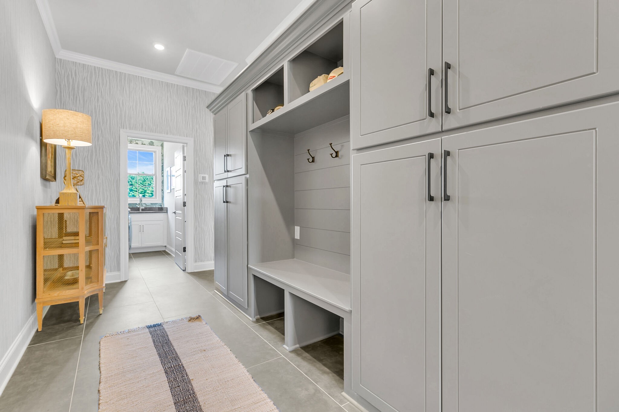 2109 Irby Ln