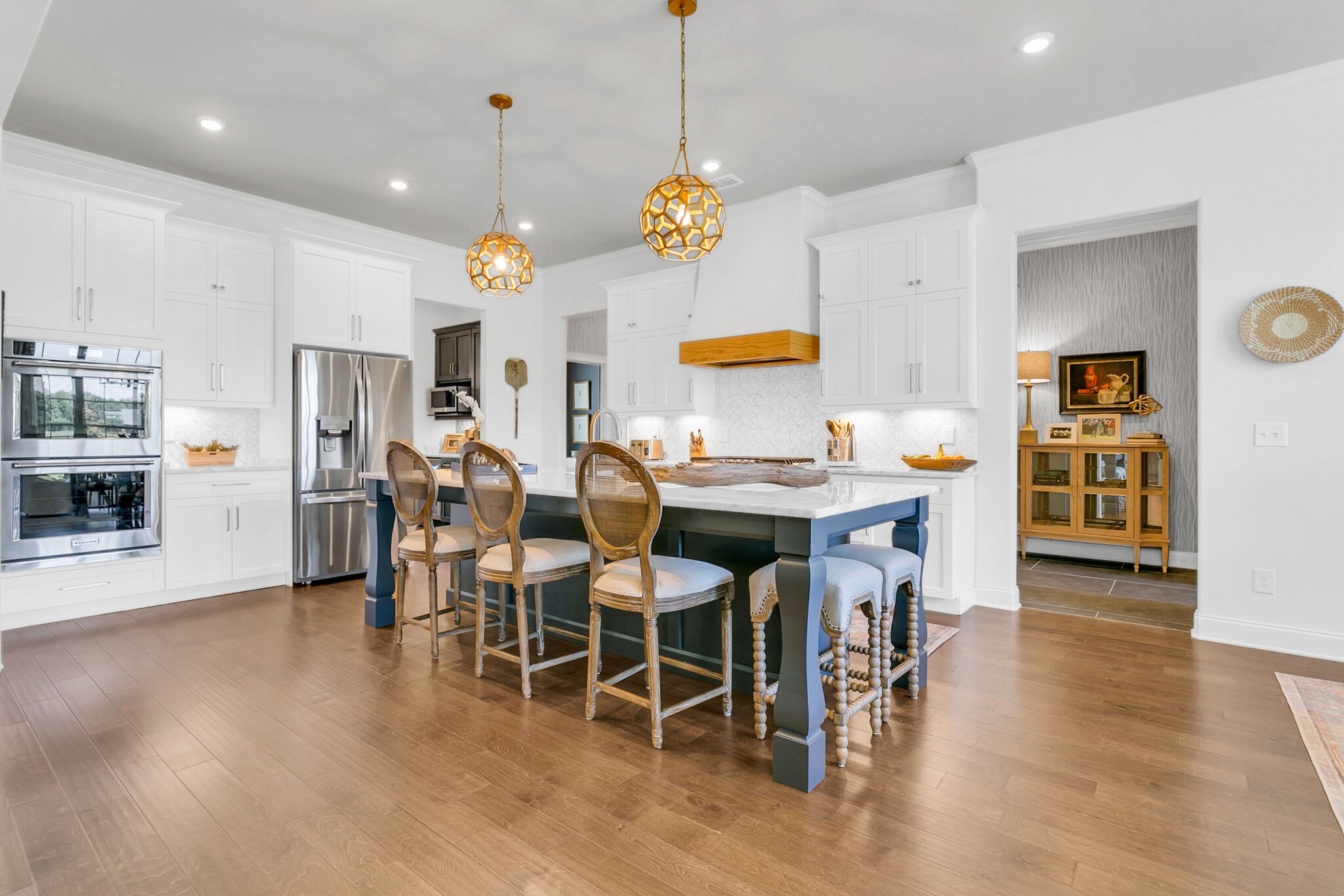 2109 Irby Ln