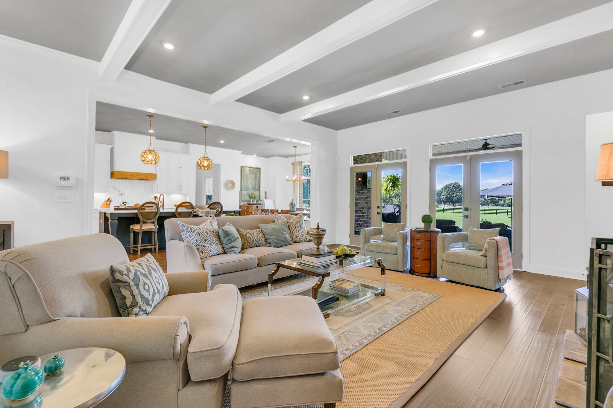 2109 Irby Ln