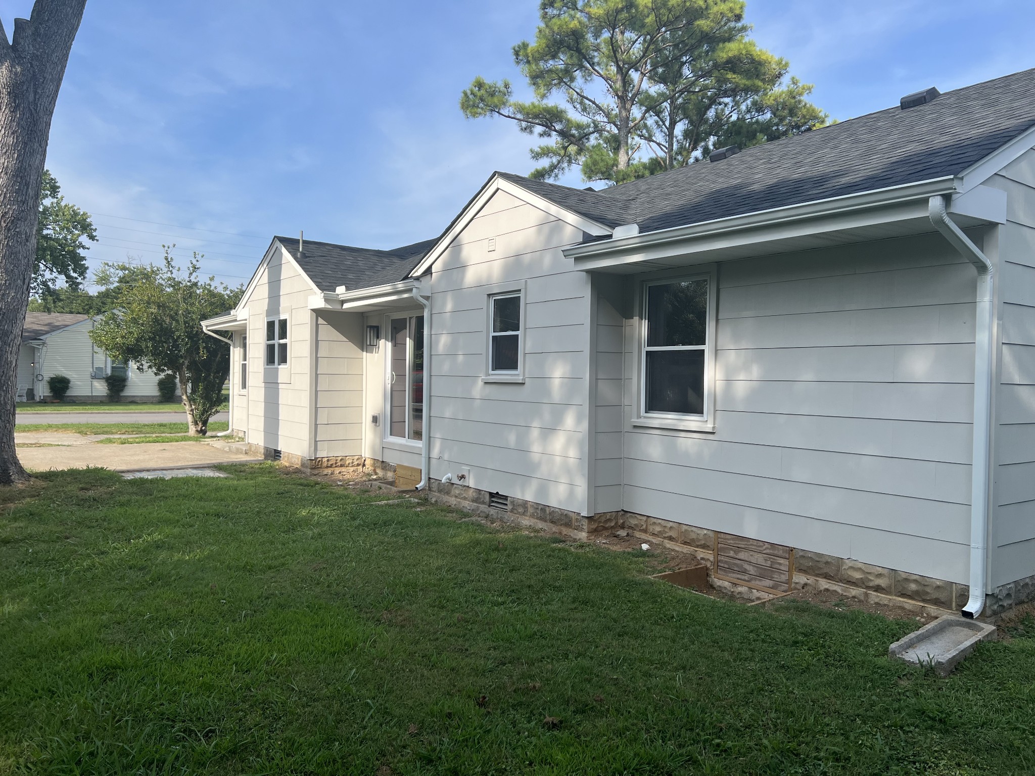 1419 N Tennessee Blvd