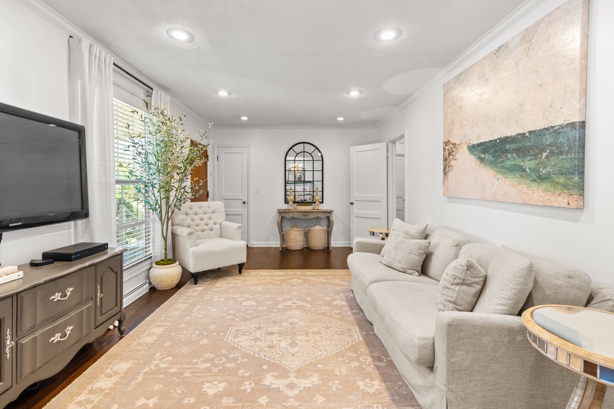 523 Hogan Road