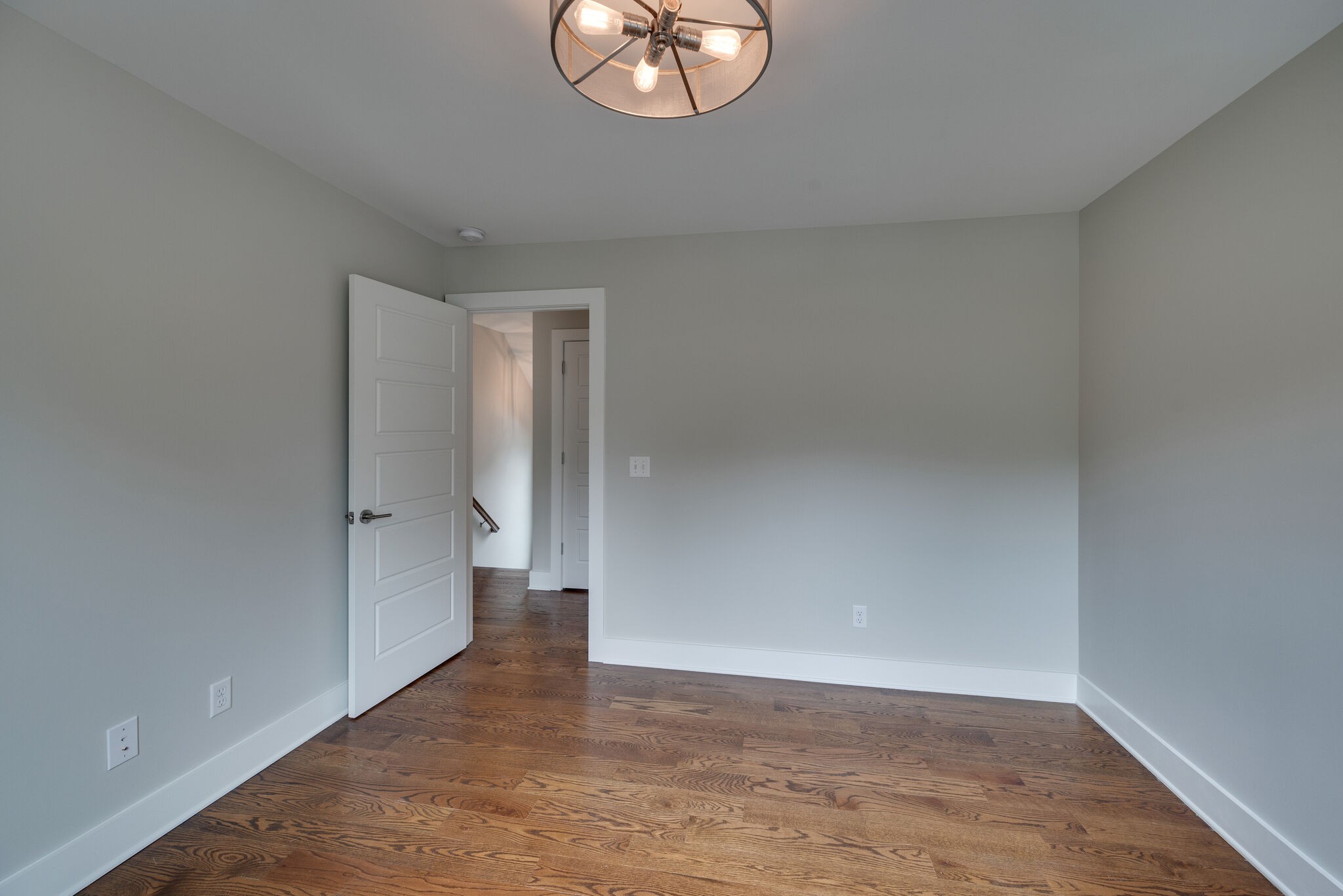 1203 52nd Ave, N