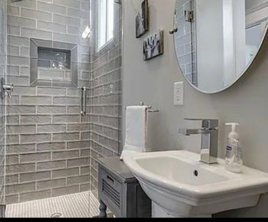 1813 5th Ave, N Unit: A
