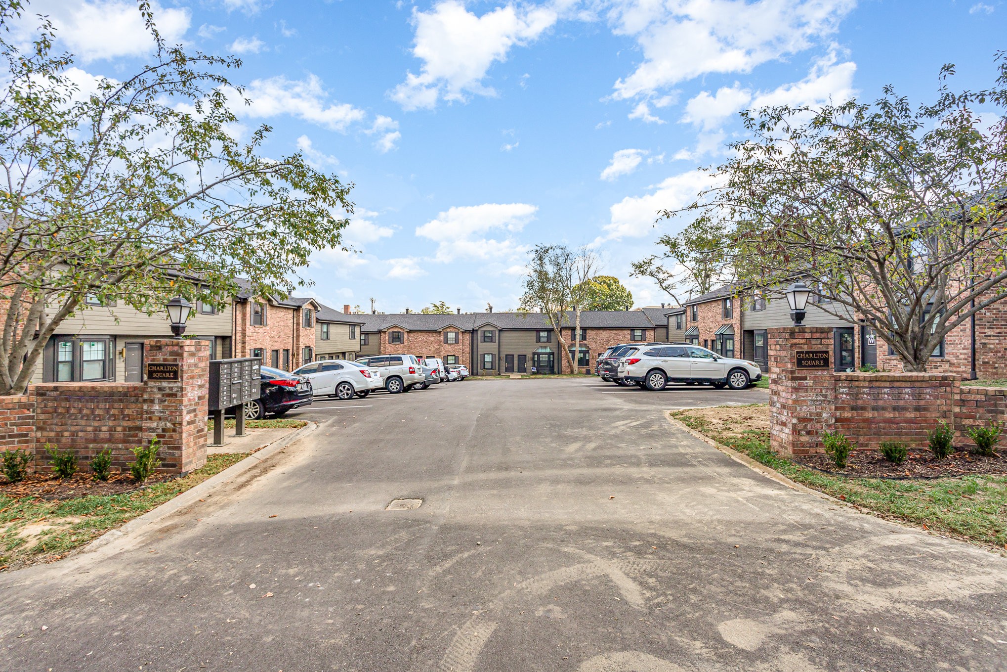 2020 Convent Pl