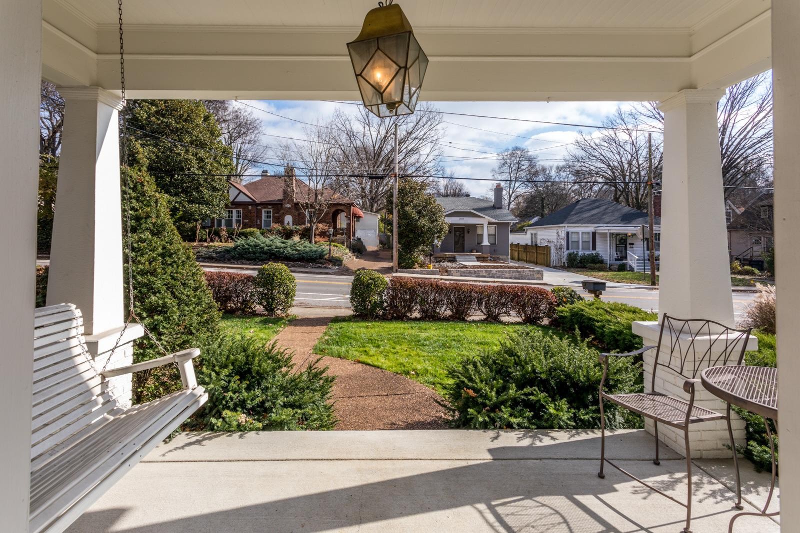 2607 Natchez Trce