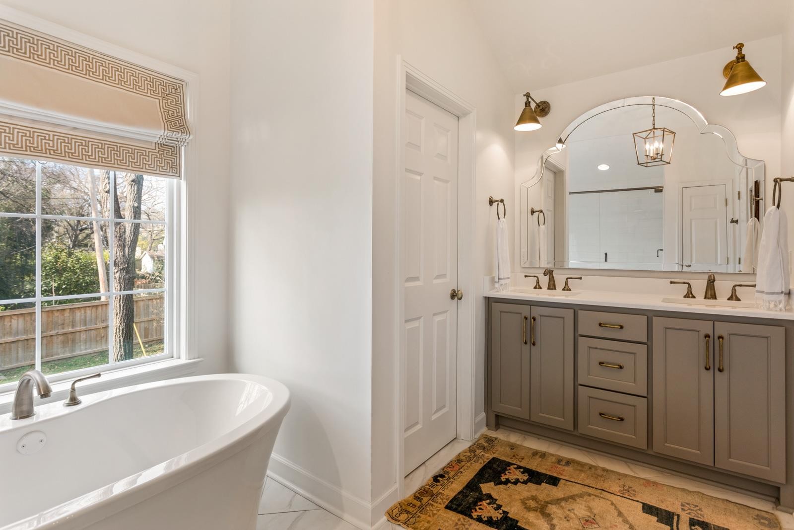 2607 Natchez Trce