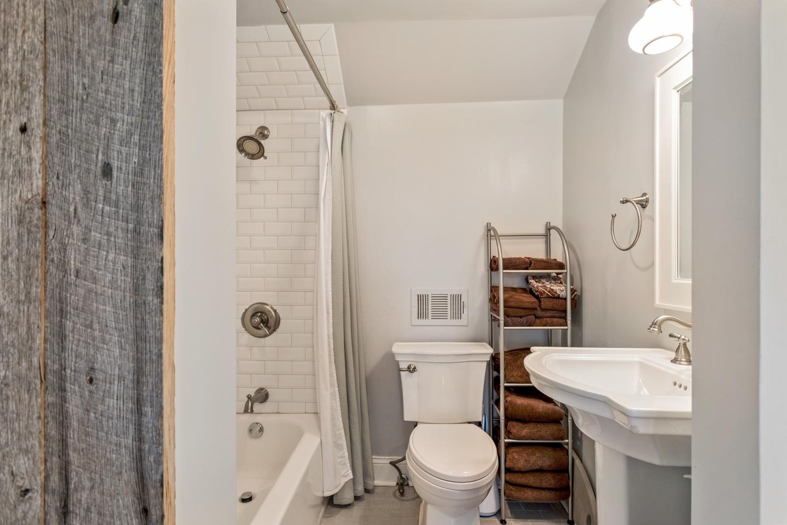 2607 Natchez Trce