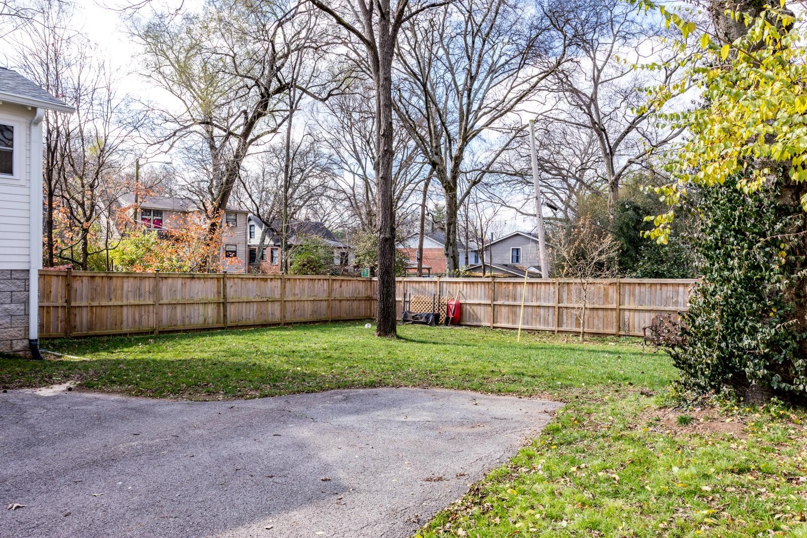 2607 Natchez Trce