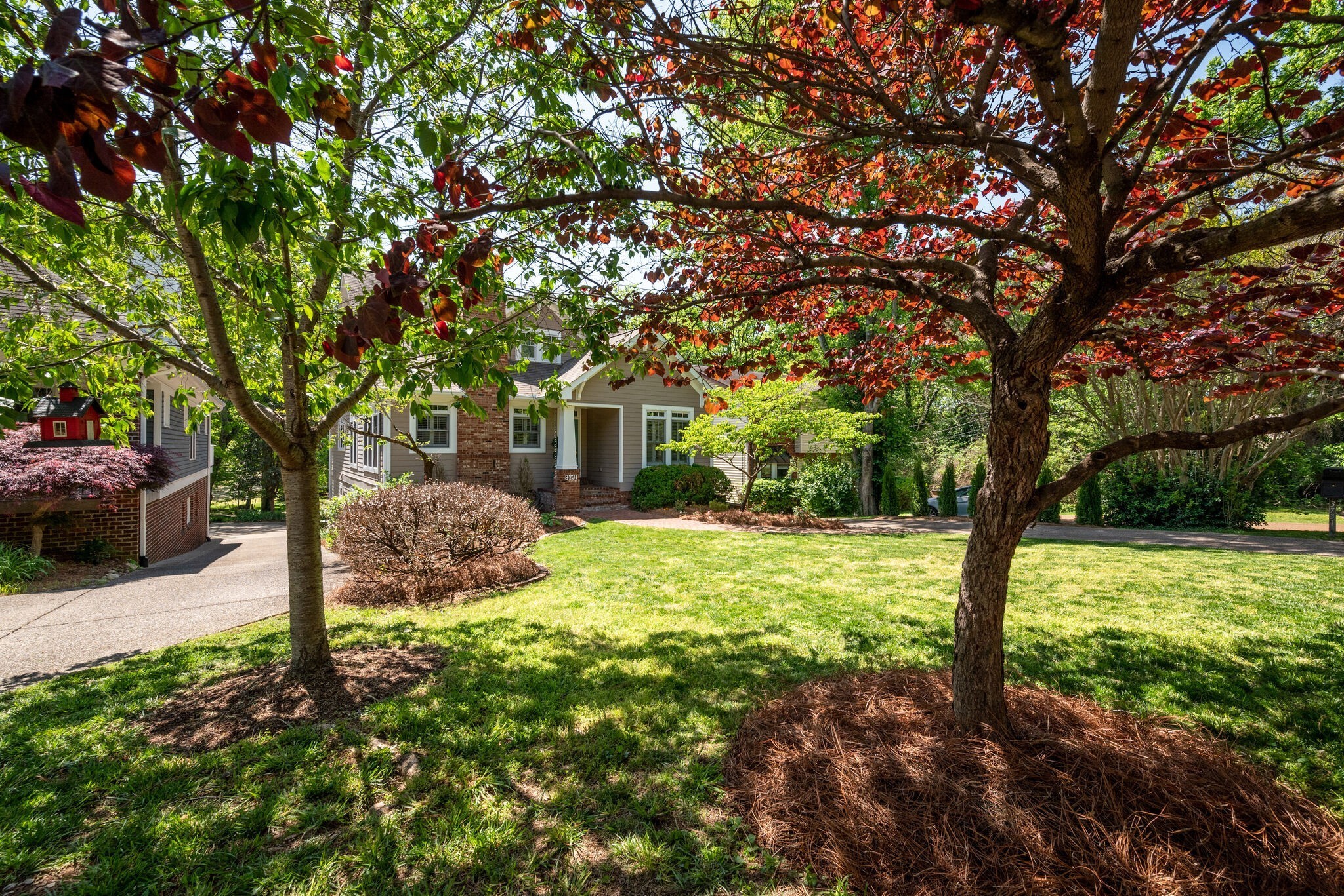 3731 Meadowbrook Ave
