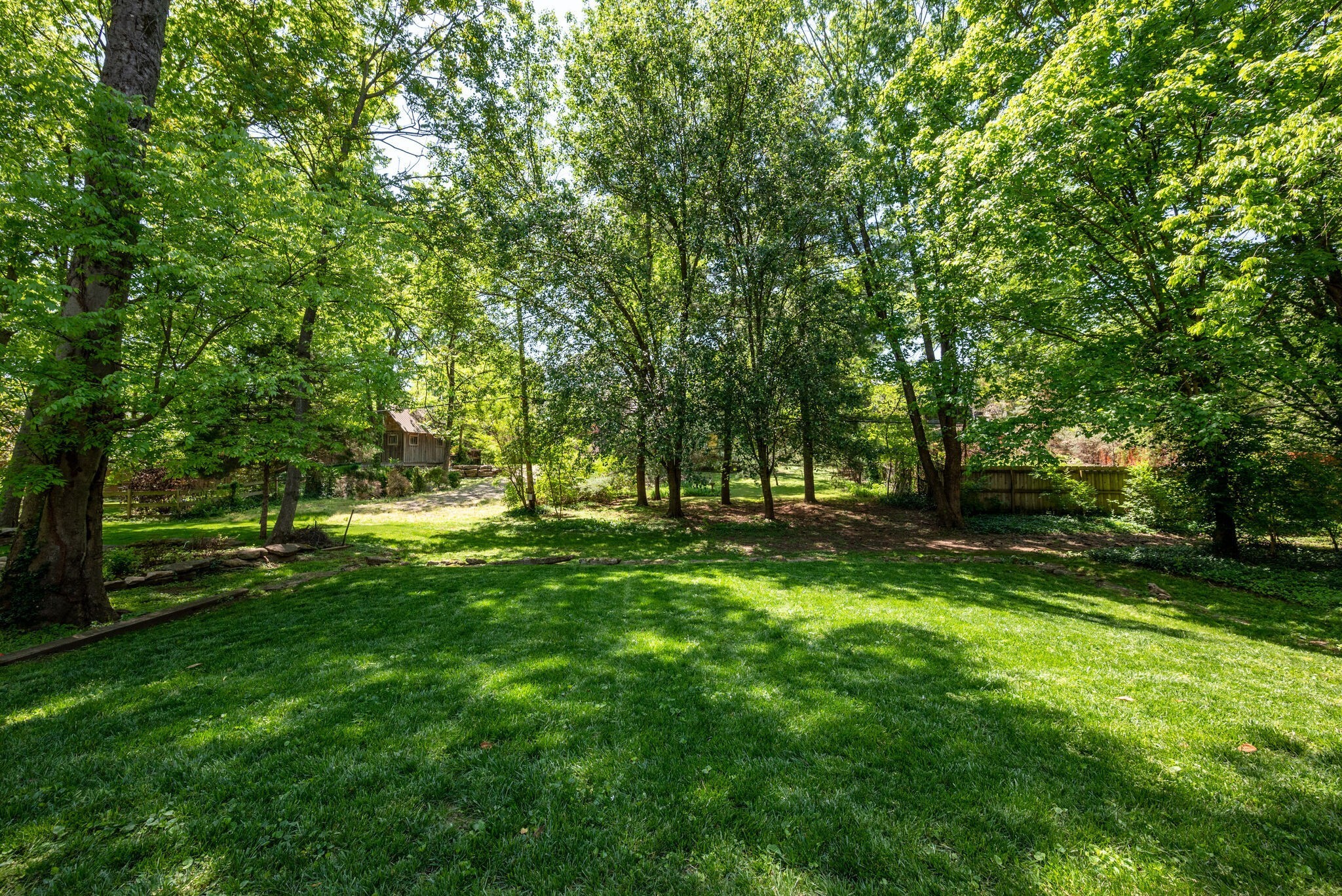 3731 Meadowbrook Ave