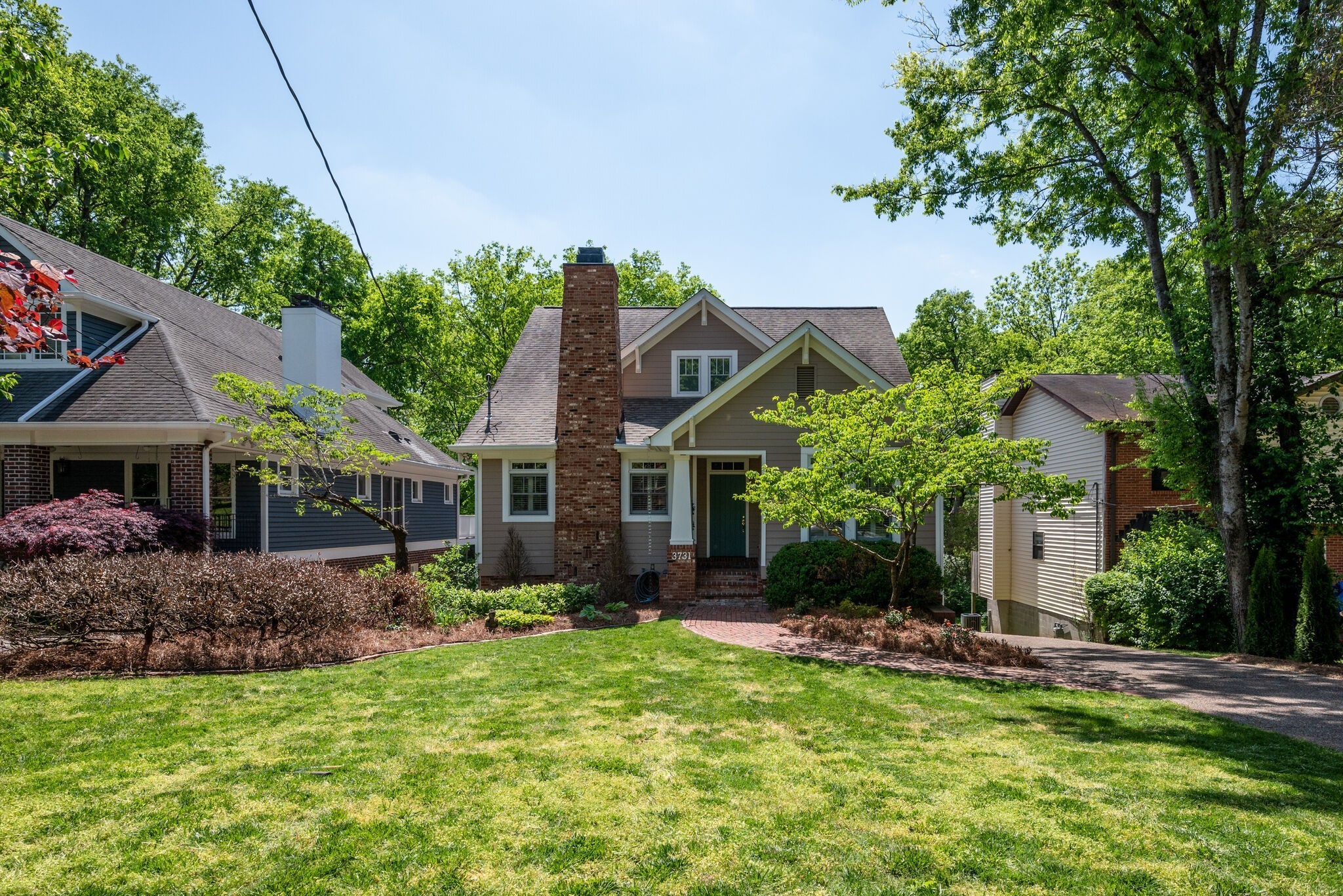 3731 Meadowbrook Ave