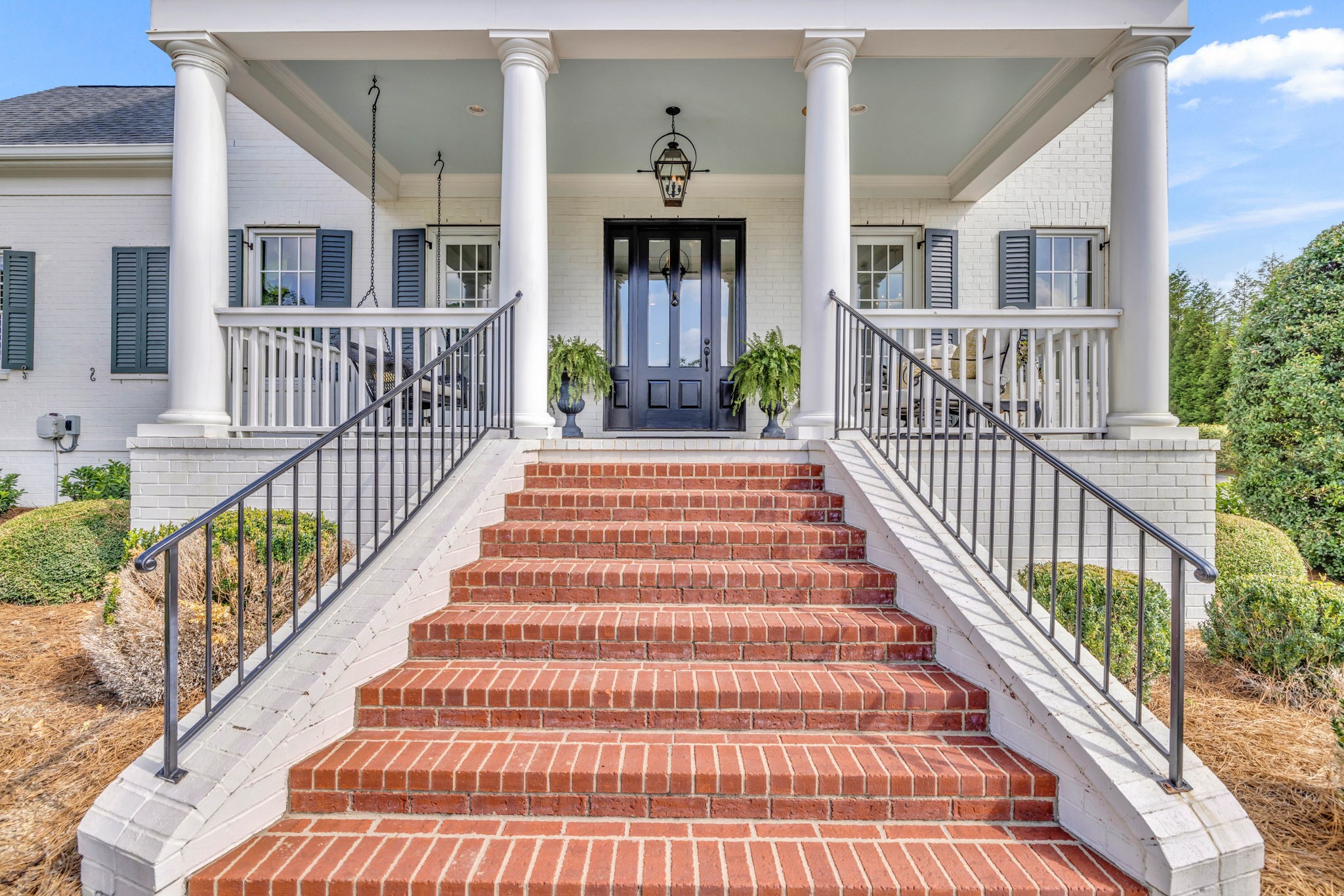 18 Ironwood Ln