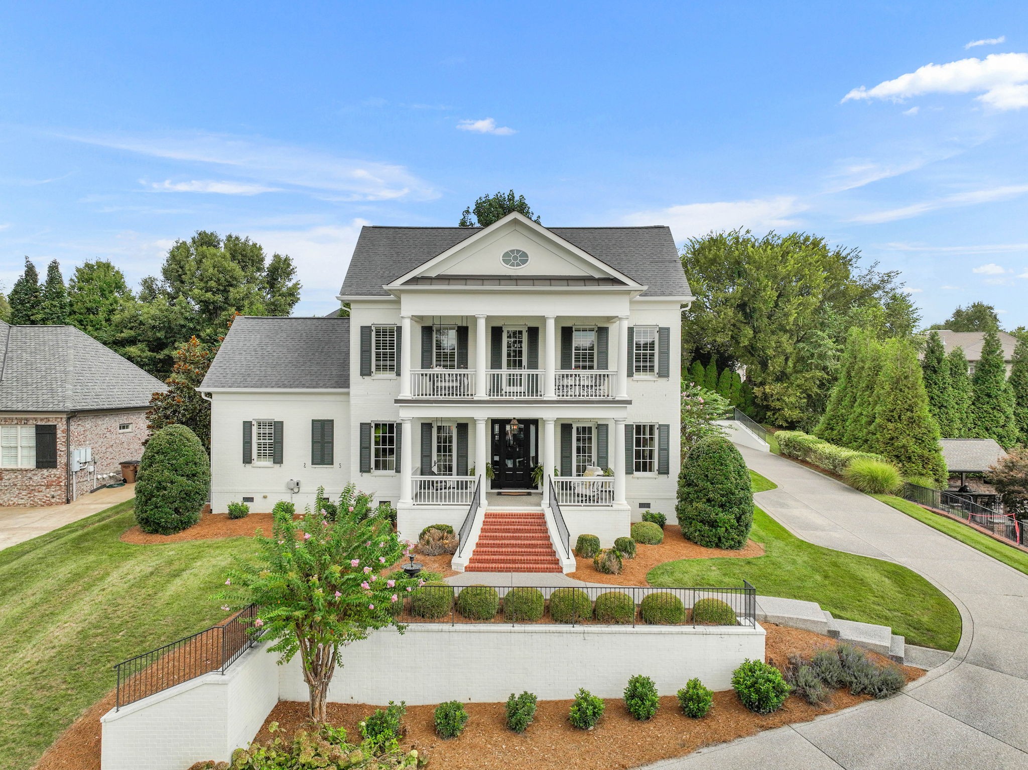 18 Ironwood Ln