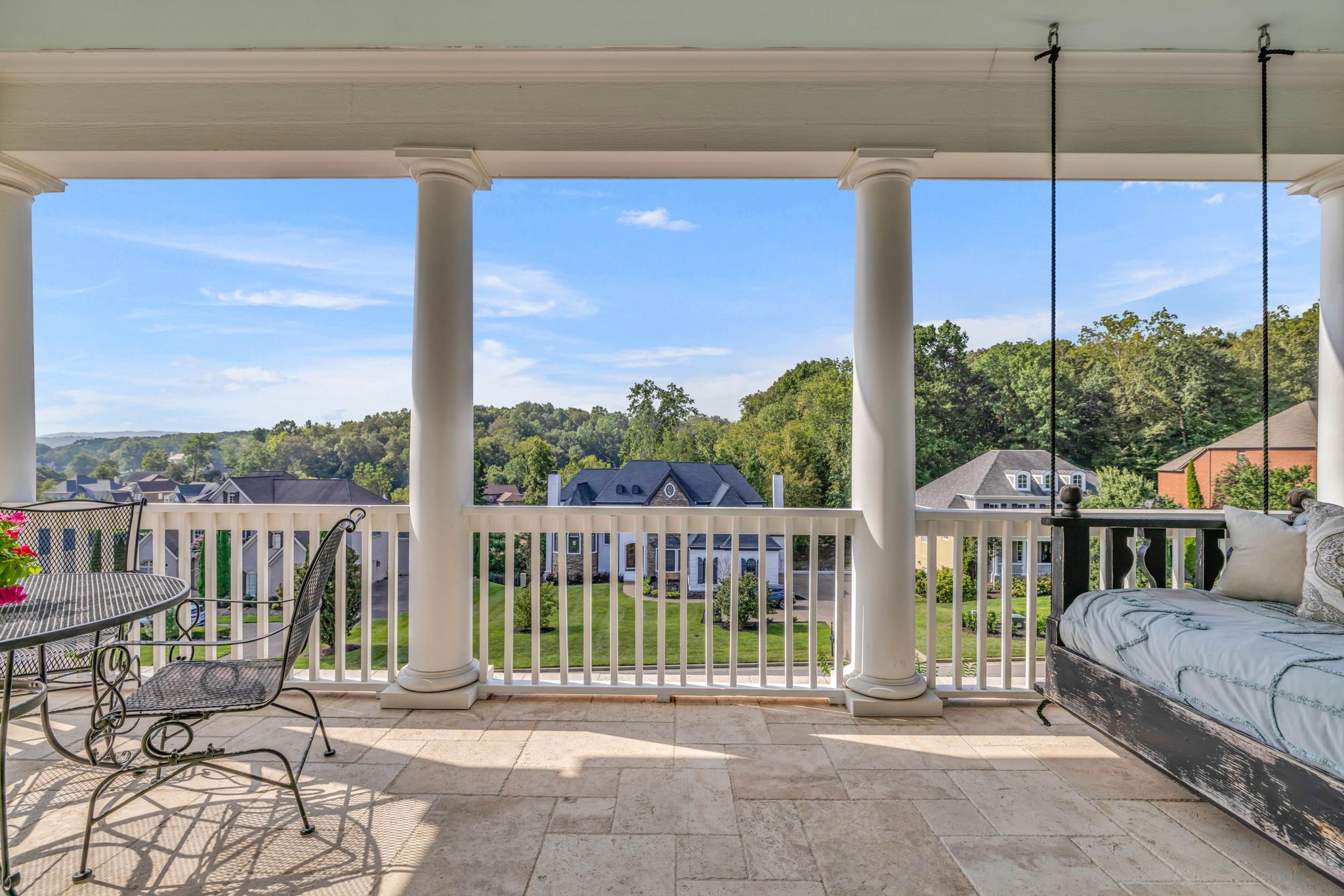 18 Ironwood Ln